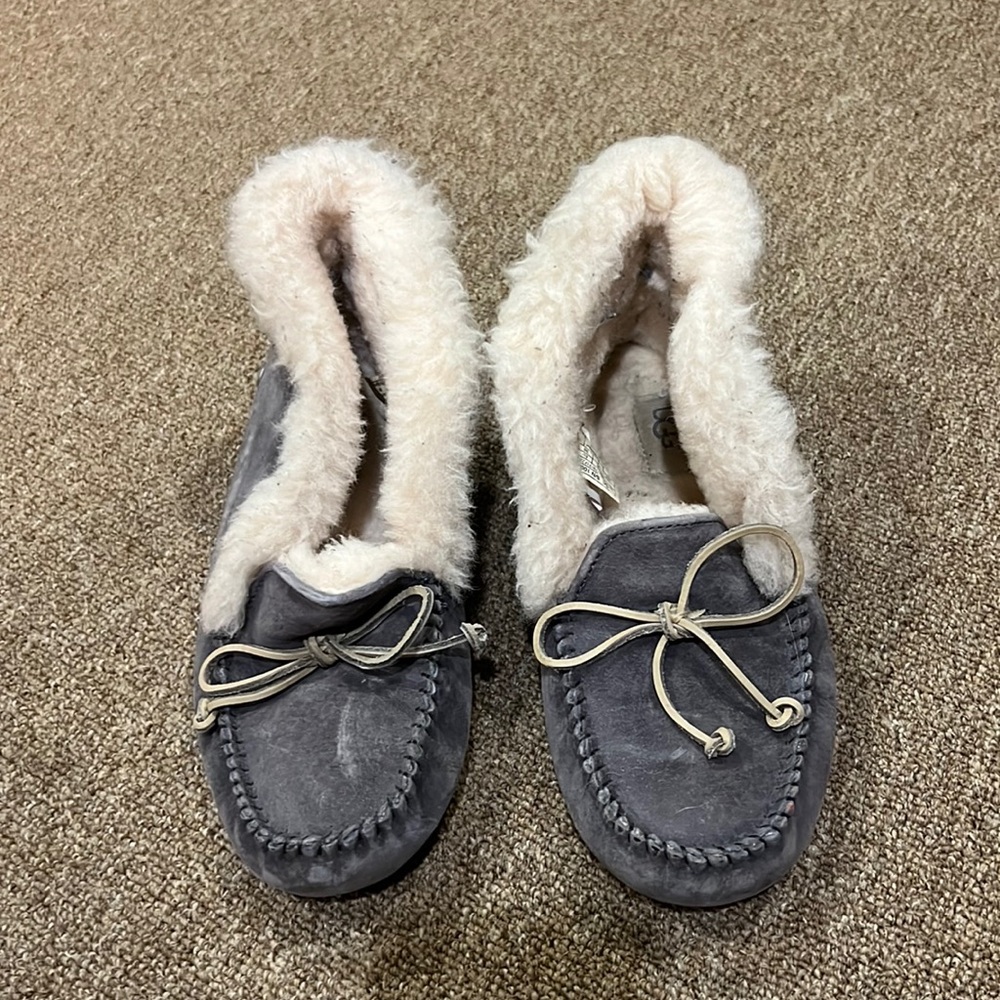 Ugh slippers